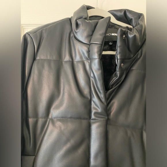 Puffer Jacket - Picture 7 of 8